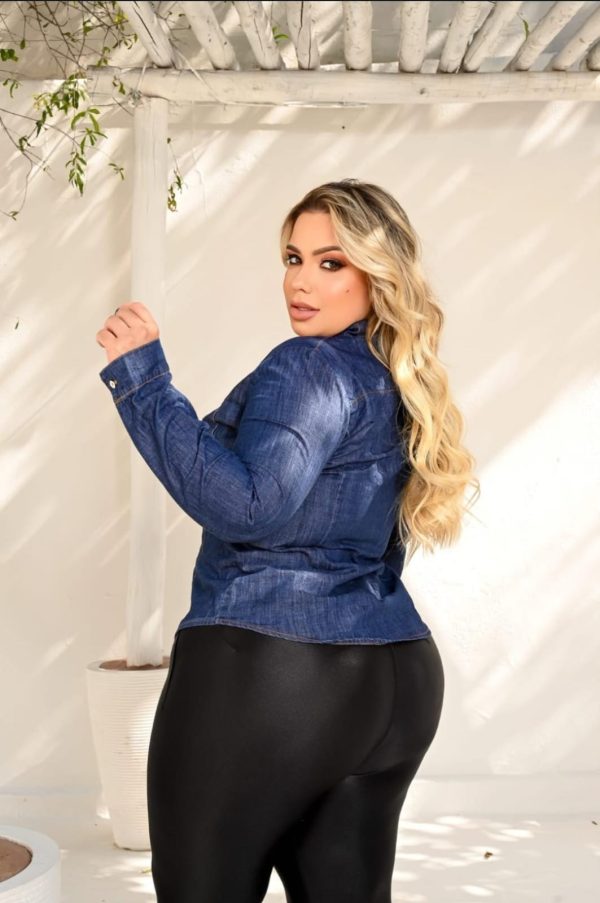 CAMISA PLUS ESCURA - Imagem 3